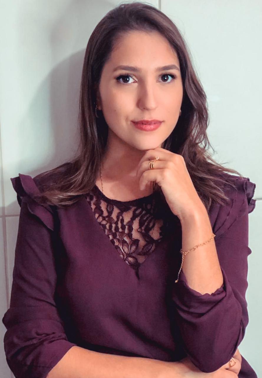 Dani Marinho  semijóias: Uma história  de empreendedorismo  e qualidade.
