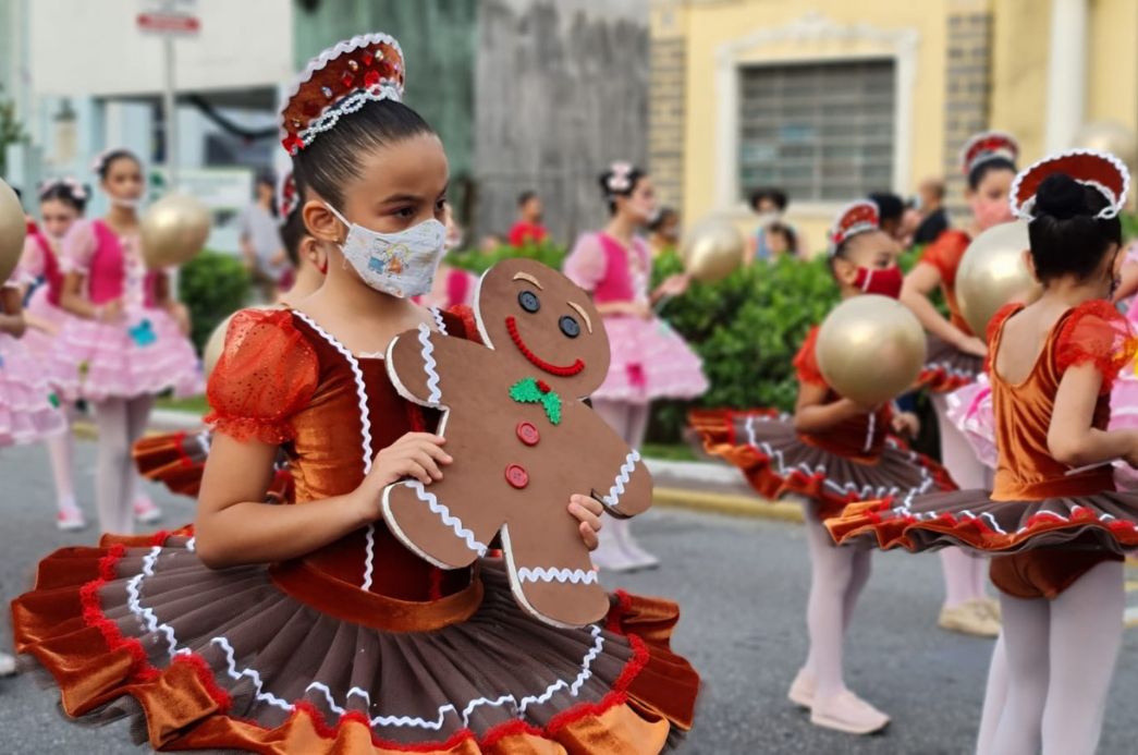 Natal – Luz e Esperança: Papai Noel chega a Cubatão neste sábado (10).