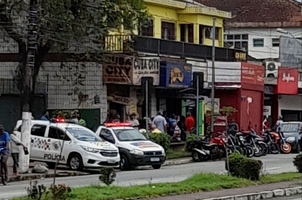 Polícia Militar intensifica fiscalização contra transporte clandestino em Cubatão