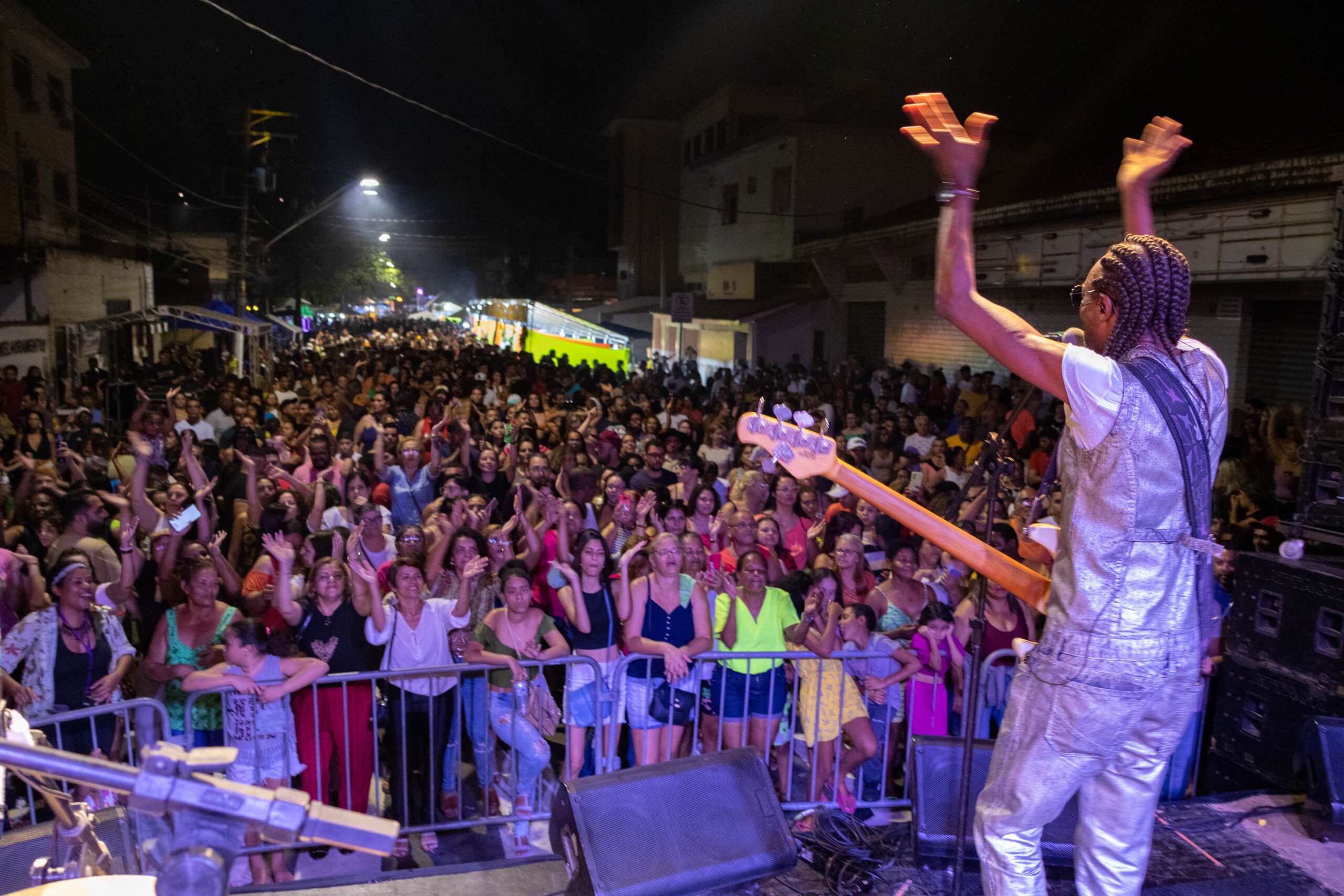 ‘Festa da Banana’ atrai 25 mil pessoas à Vila Nova, em Cubatão