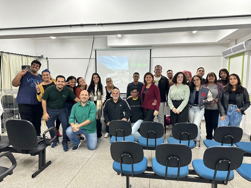 Unipar apresenta o programa Fábrica Aberta na Semana Nacional de Ciência e Tecnologia em Cubatão.