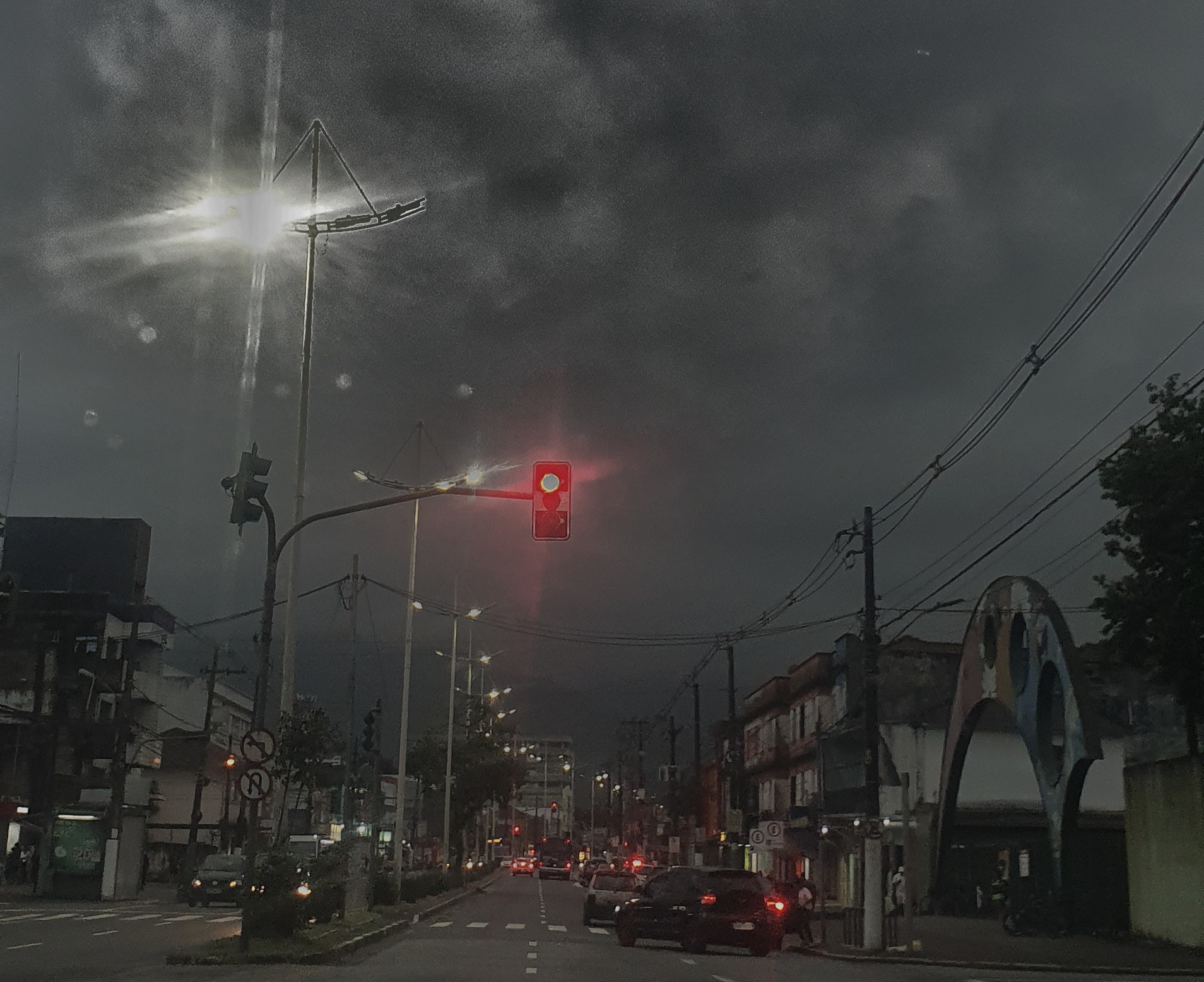 Defesa Civil SP alerta para possibildade de tempestade entre sexta (17) e domingo (19).