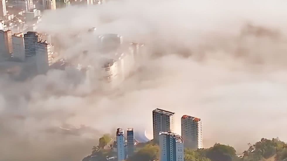 Travessias de balsas no litoral paulista enfrentam grandes desafios climáticos.