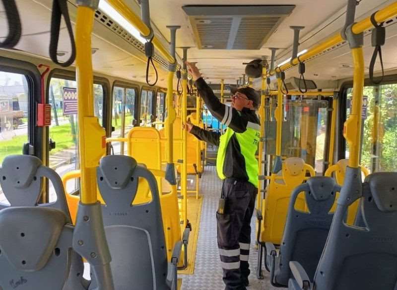 Após fiscalização, CMT recolhe cinco ônibus  da Sou Sancetur.